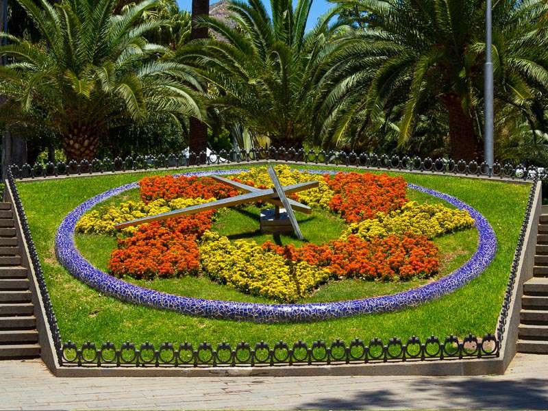 Reloj de flores, Parque García Sanabria.